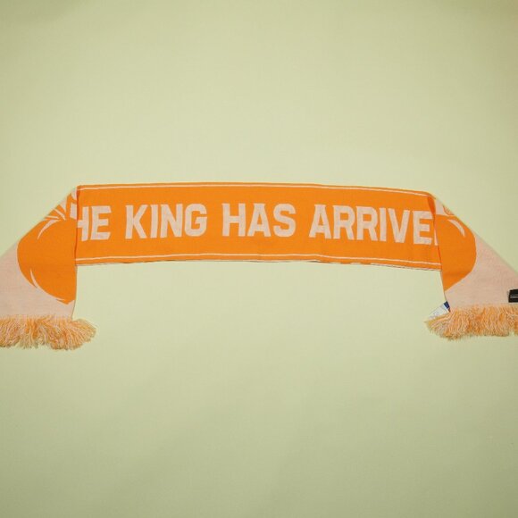 Atlanta United FC Peach Scarf The King Has Arrived New Ruffneck 2014 - Picture 1 of 7